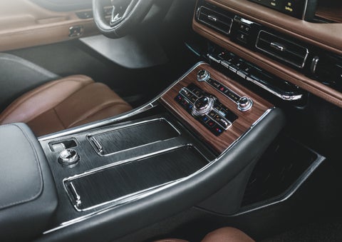 The front center console of a 2024 Lincoln Aviator® SUV is shown | Lincoln Demo 1 in Wooster OH