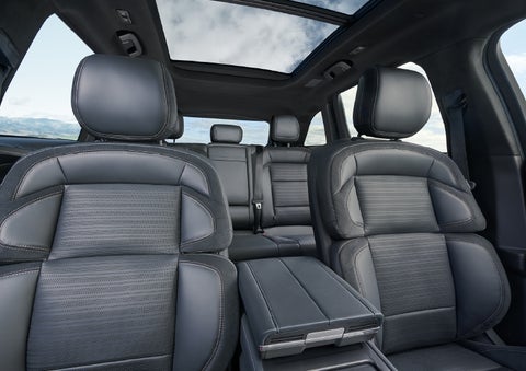 The spacious second row and available panoramic Vista Roof® is shown. | Lincoln Demo 1 in Wooster OH